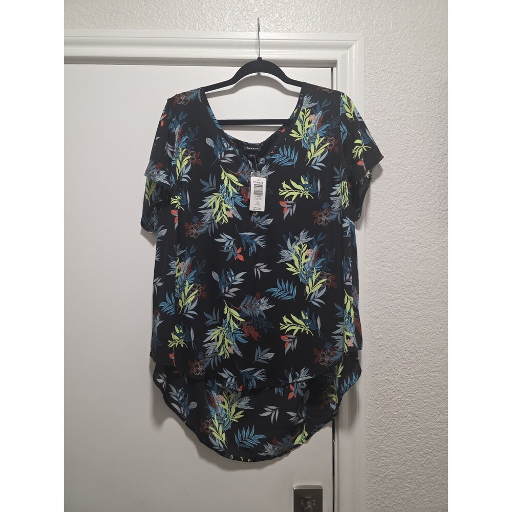 NWT Torrid top Sz 1